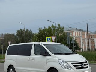 2015 Hyundai H-1 II Рестайлинг, белый, 2950000 рублей, вид 3