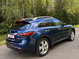 2014 Infiniti QX70, синий, 1950000 рублей, вид 4