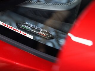 2022 Lamborghini Aventador LP780-4 Ultimae I Рестайлинг, красный, 69000000 рублей, вид 5