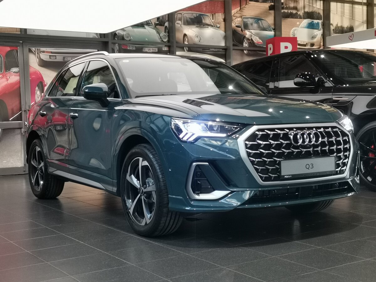 Открыть фотографии: Audi Q3 II (F3)