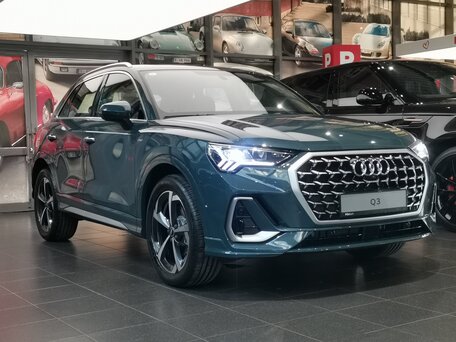 Audi Q3 II (F3)
