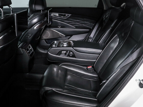 2019 Kia K900 II, белый, 3000000 рублей - вид 9