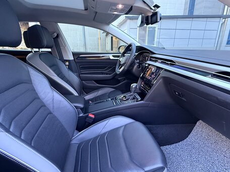 2022 Volkswagen Arteon I Рестайлинг, белый, 4570000 рублей, вид 5
