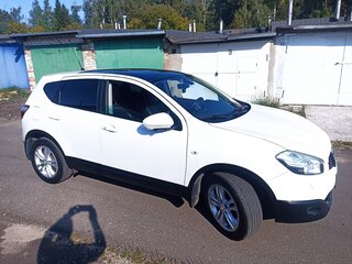 2013 Nissan Qashqai I Рестайлинг, белый, 1200000 рублей, вид 2