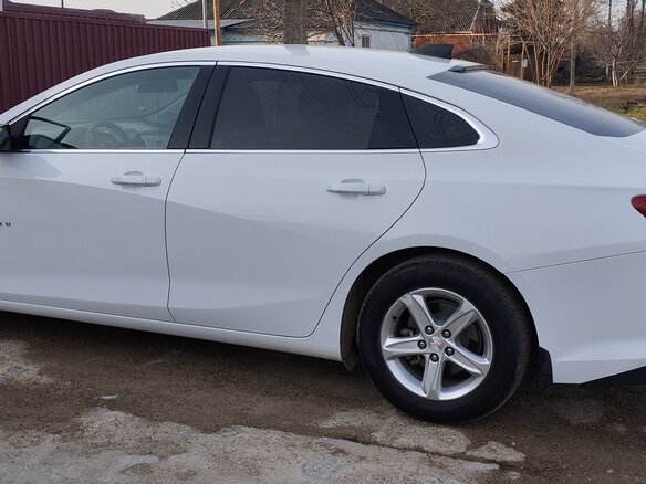 2019 Chevrolet Malibu IX Рестайлинг, белый, 1550000 рублей - вид 7