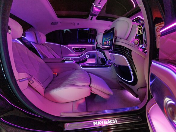 2026 Mercedes-Benz Maybach S-Класс 580 II (Z223) Рестайлинг, чёрный, 38700000 рублей - вид 30