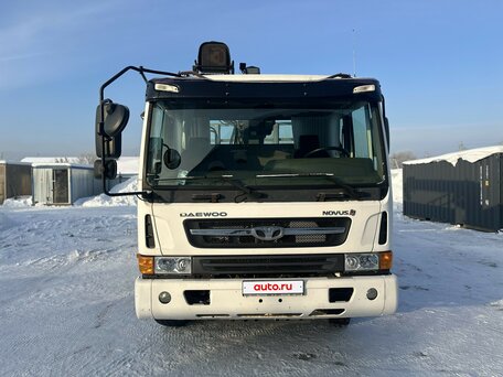 2013 Daewoo Novus, белый, 8600000 рублей, вид 2