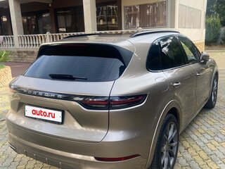 2018 Porsche Cayenne III, коричневый, 7300000 рублей, вид 2