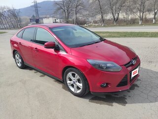 2013 Ford Focus III, красный, 690000 рублей, вид 3