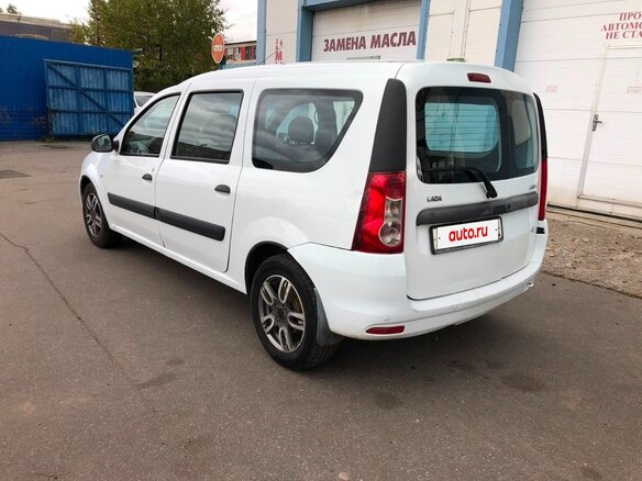 2013 Lada (ВАЗ) Largus I, белый, 370000 рублей - вид 5