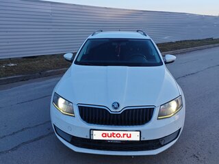 2013 Skoda Octavia III (A7), белый, 999999 рублей, вид 2