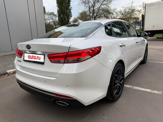 2017 Kia Optima IV, белый, 1870000 рублей, вид 4