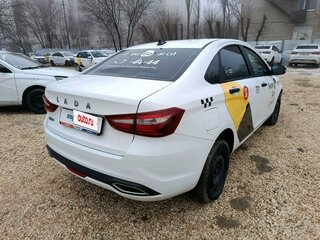 2023 Lada (ВАЗ) Vesta I Рестайлинг (NG), белый, 840800 рублей, вид 3