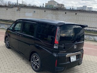 2020 Honda Stepwgn Spada V Рестайлинг, чёрный, 2740000 рублей, вид 5