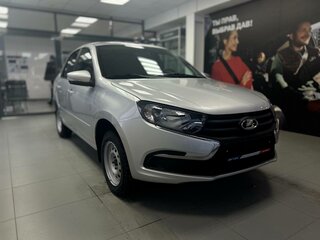 2026 Lada (ВАЗ) Granta I Рестайлинг, серебристый, 1088000 рублей, вид 2