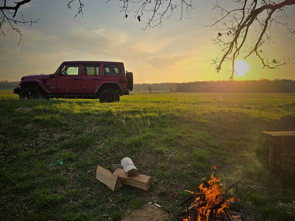 2021 Jeep Wrangler IV (JL), пурпурный, 3000000 рублей - вид 28