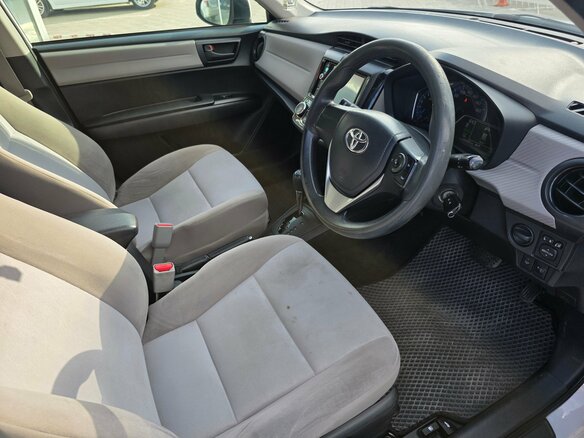 2014 Toyota Corolla Axio XI (E160, E170, E180), белый, 699900 рублей - вид 11