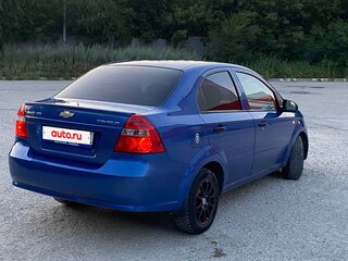 2009 Chevrolet Aveo I Рестайлинг, синий, 320000 рублей, вид 2