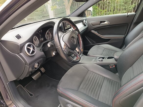 2015 Mercedes-Benz GLA 200 I (X156), фиолетовый, 1900000 рублей - вид 19