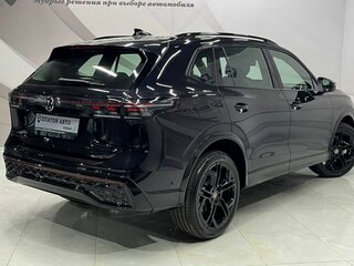 2026 Volkswagen Tiguan L Pro III (China Market), чёрный, 4820000 рублей, вид 5