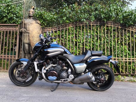 2011 Yamaha VMAX 1700, чёрный, 1385000 рублей, вид 1