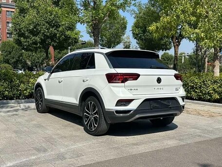 2023 Volkswagen T-Roc I (China Market), белый, 2125000 рублей, вид 5