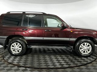 2005 Toyota Land Cruiser 100 Series Рестайлинг 1, красный, 2100000 рублей, вид 5