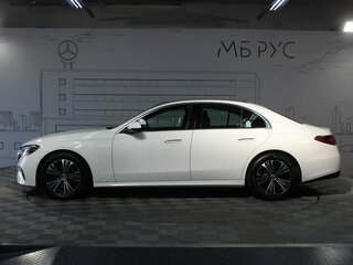 2025 Mercedes-Benz E-Класс 200 VI (W214, S214), белый, 7350000 рублей, вид 5