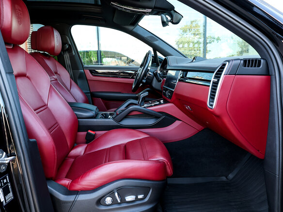 2020 Porsche Cayenne III, чёрный - вид 11