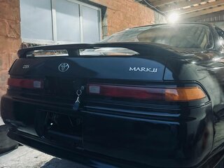 1993 Toyota Mark II VII (X90), чёрный, 900000 рублей, вид 3