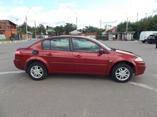 2007 Renault Megane II Рестайлинг, красный, 340000 рублей, вид 4