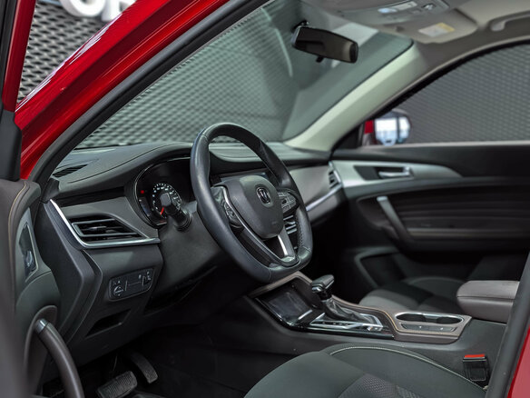 2019 Changan CS35 Plus I, красный, 1410000 рублей - вид 10