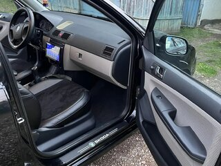 2006 Skoda Fabia I Рестайлинг, чёрный, 600000 рублей, вид 5