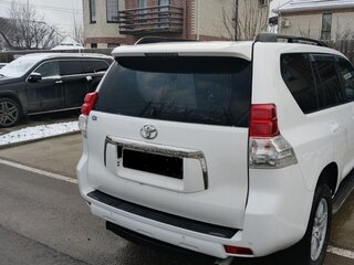 2010 Toyota Land Cruiser Prado 150 Series, белый, 2530000 рублей, вид 4