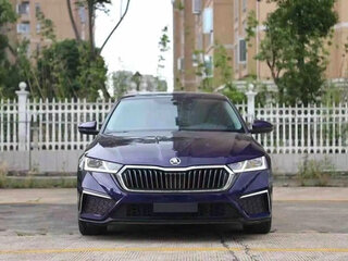 2023 Skoda Octavia IV (A8), синий, 2835208 рублей, вид 3