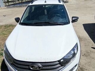 2025 Lada (ВАЗ) Granta Cross I Рестайлинг, белый, 980000 рублей, вид 4