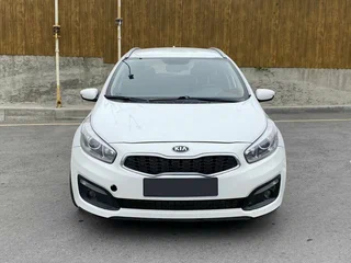 2018 Kia Ceed II Рестайлинг, белый, 1250000 рублей, вид 2