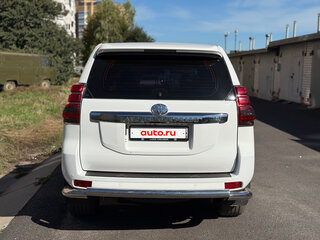 2014 Toyota Land Cruiser Prado 150 Series Рестайлинг 1, белый, 3750000 рублей, вид 4