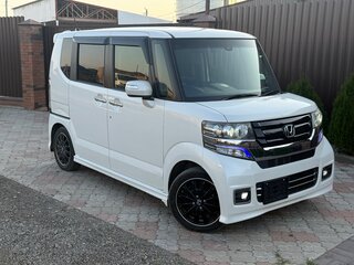 2017 Honda N-BOX I Рестайлинг, белый, 920000 рублей, вид 5