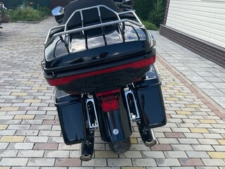 2020 Harley-Davidson Electra Glide, чёрный, 1800000 рублей, вид 3