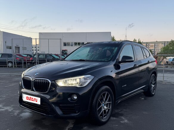 2017 BMW X1 20i xDrive II (F48), чёрный, 2350000 рублей