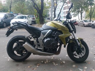 2009 Honda CB 1000R, зелёный, 630000 рублей, вид 4
