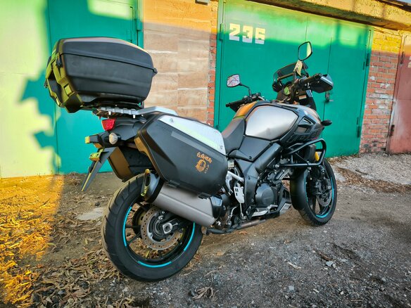 2014 Suzuki V-Strom 1000, серый, 690000 рублей - вид 24