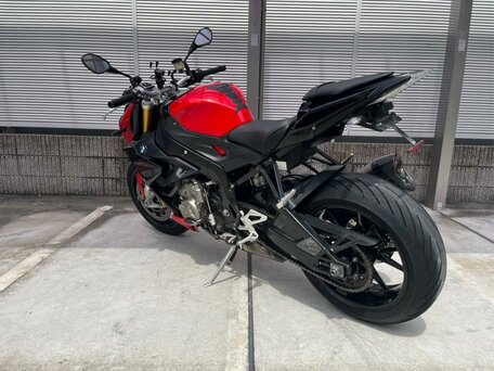 2018 BMW S 1000 R, чёрный, 1099000 рублей, вид 5