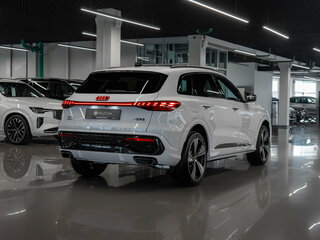 2026 Audi Q5 L III (GU), белый, 6850000 рублей, вид 5