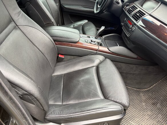 2008 BMW X6 50i 6-speed I (E71), чёрный, 1700000 рублей - вид 10