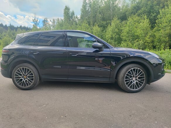 2019 Porsche Cayenne III, чёрный, 5350000 рублей - вид 12