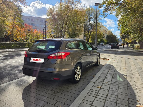 2013 Ford Focus III, коричневый, 1250000 рублей - вид 2