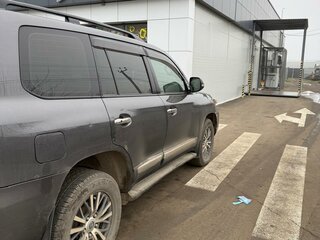 2012 Toyota Land Cruiser 200 Series Рестайлинг 1, серый, 2950000 рублей, вид 3