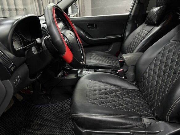 2007 Hyundai Elantra IV (HD), серебристый, 339777 рублей - вид 17